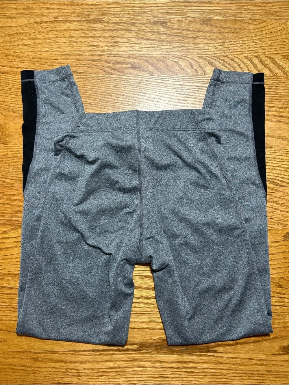 Nike women’s pro